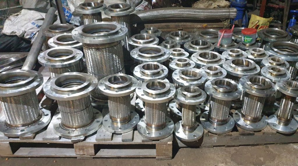 Khớp nối mềm bích thép - TBS
